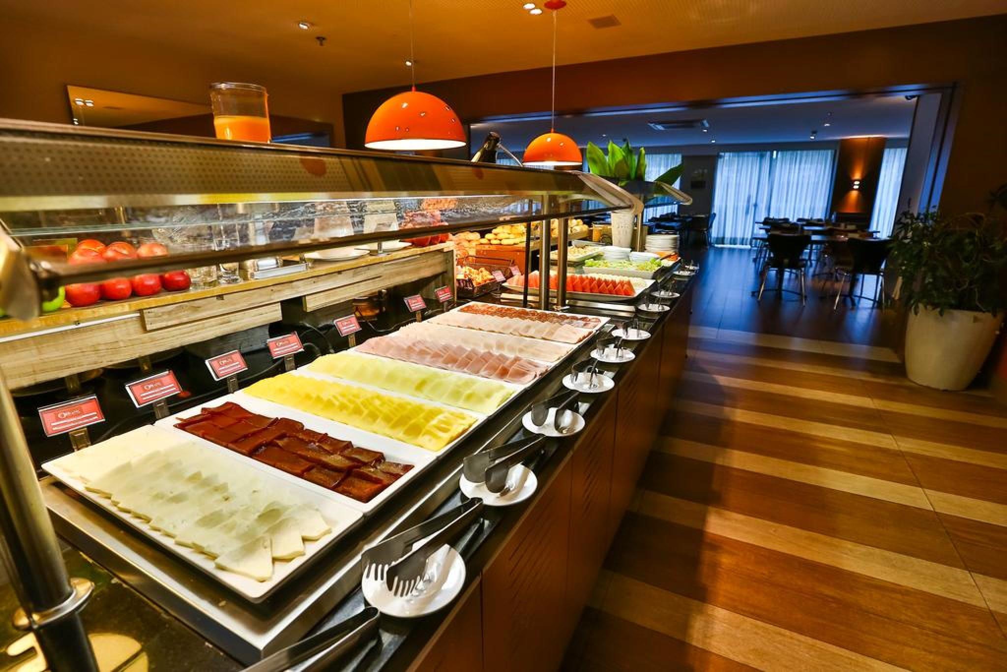 Quality Hotel & Suites برازيليا المظهر الخارجي الصورة