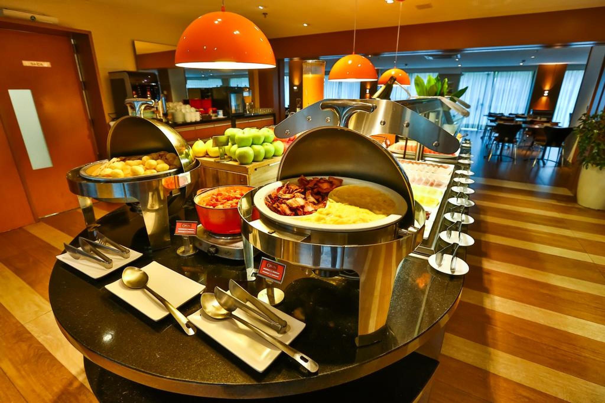 Quality Hotel & Suites برازيليا المظهر الخارجي الصورة